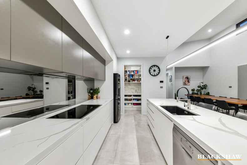 6 Perunga Rise Throsby 6 Perunga Rise Throsby