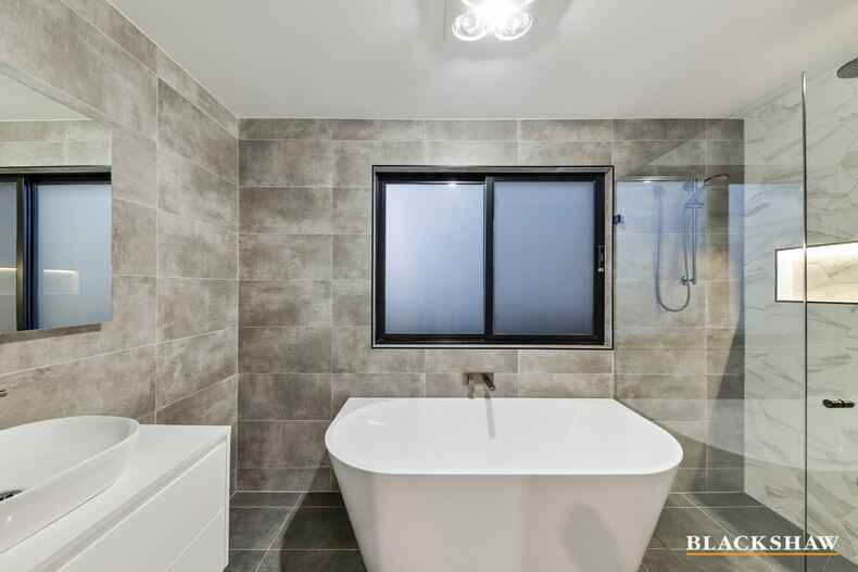 6 Perunga Rise Throsby 6 Perunga Rise Throsby