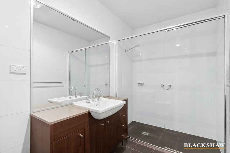 60/215 Aspinall Street Watson 60/215 Aspinall Street Watson