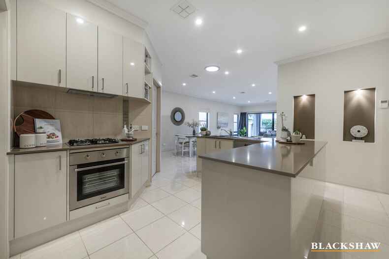 1 Maclaurin Crescent Chifley