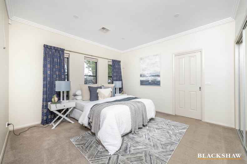 1 Maclaurin Crescent Chifley