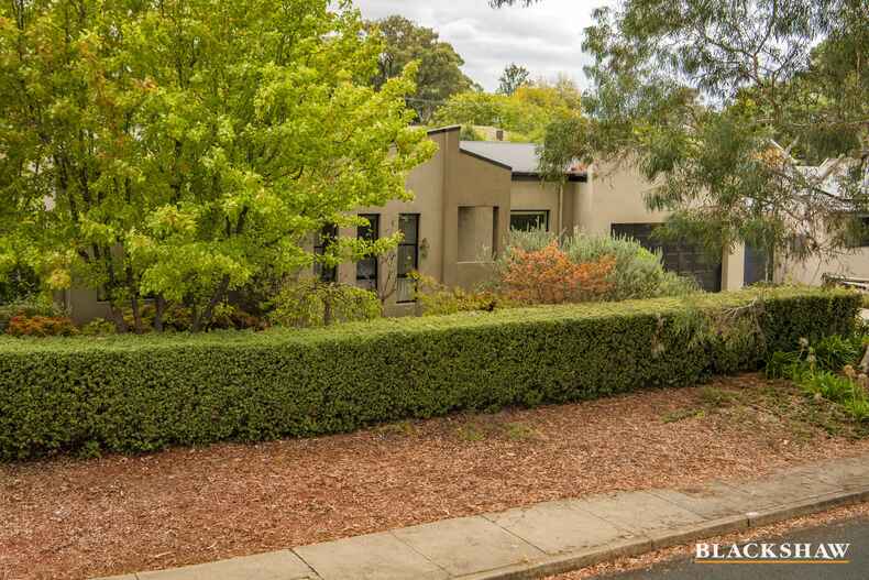 1 Maclaurin Crescent Chifley