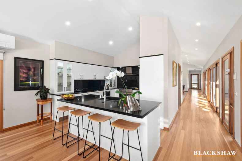 398 Beach Road Batehaven