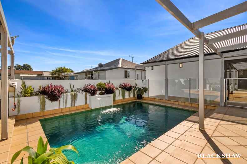398 Beach Road Batehaven