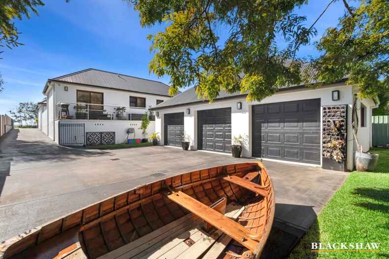 398 Beach Road Batehaven