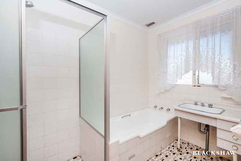 106 Shumack St Weetangera