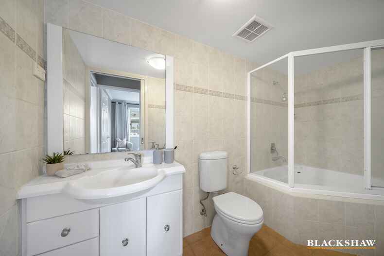 70B/9 Chandler Street Belconnen