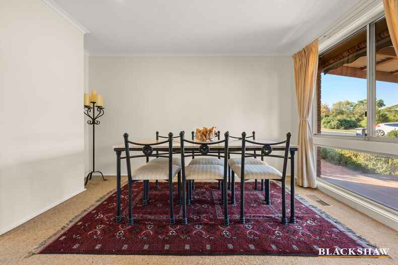 10 Oldfield Circuit Kambah 10 Oldfield Circuit Kambah