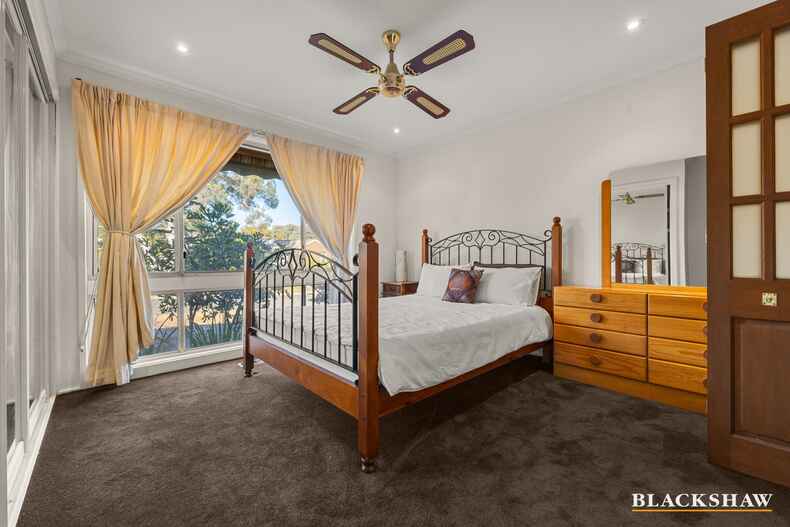 10 Oldfield Circuit Kambah 10 Oldfield Circuit Kambah