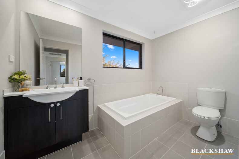 172 Oodgeroo Avenue Franklin 172 Oodgeroo Avenue Franklin