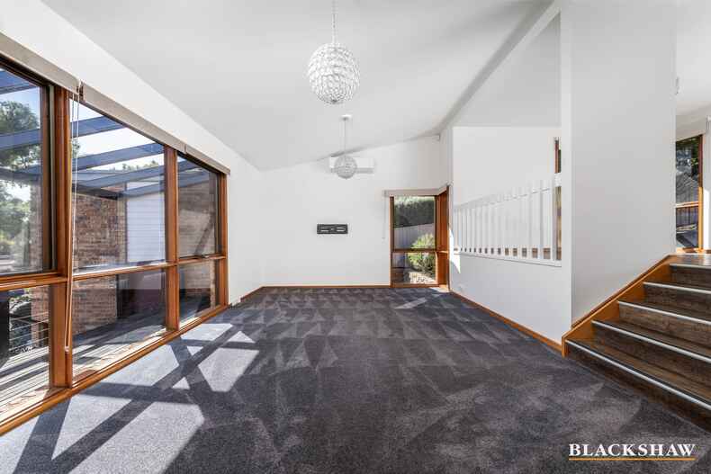 6 Eltham Place Theodore