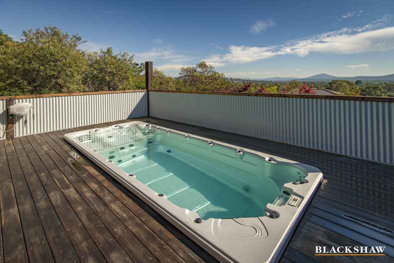 6 Eltham Place Theodore