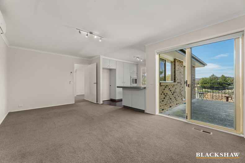 16 Hilton Close Fadden 16 Hilton Close Fadden