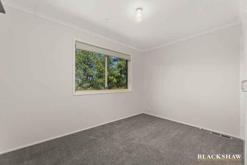 16 Hilton Close Fadden 16 Hilton Close Fadden