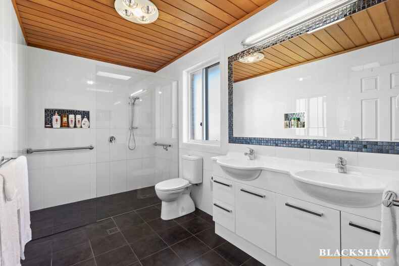 10 Ingram Street Broulee