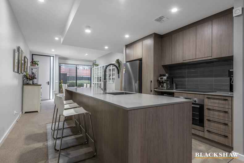 55 Cynthea Teague Crescent Greenway