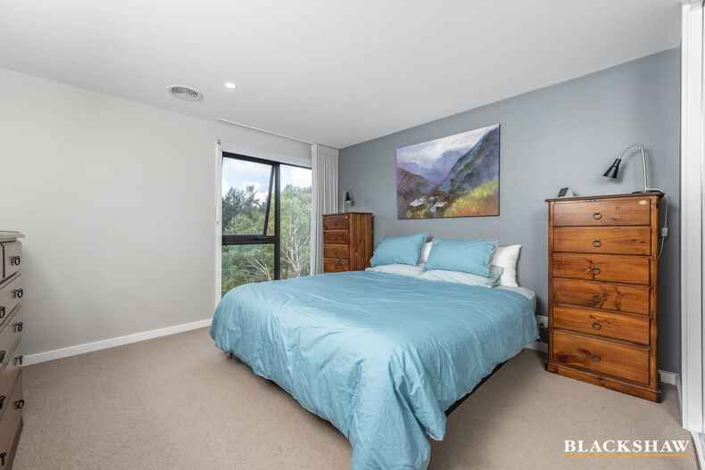 55 Cynthea Teague Crescent Greenway