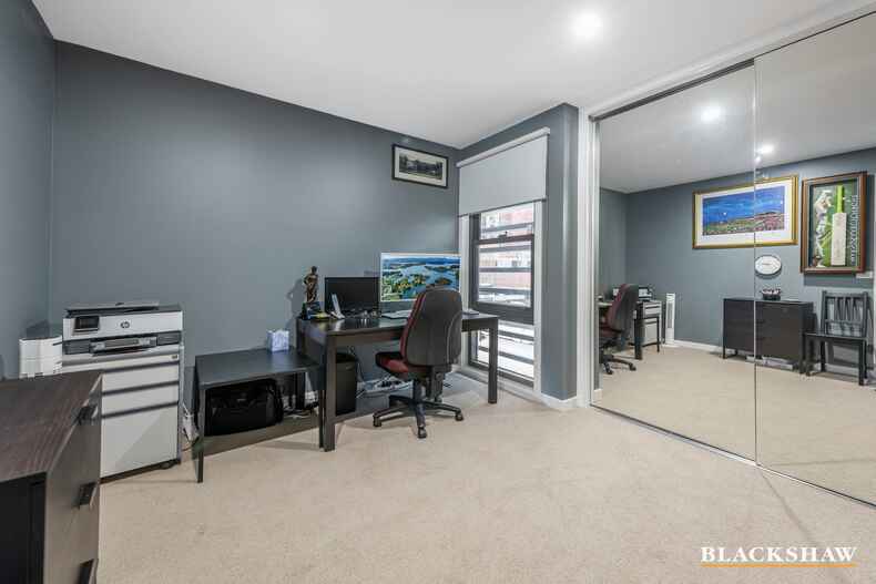 55 Cynthea Teague Crescent Greenway