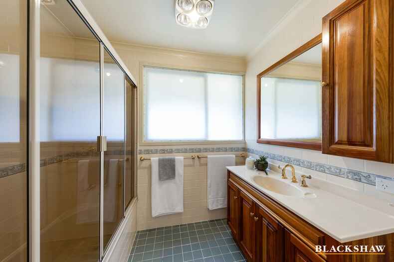 42 Mawson Drive Mawson