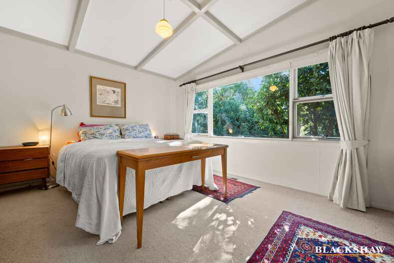 8 Walker Crescent Griffith 8 Walker Crescent Griffith