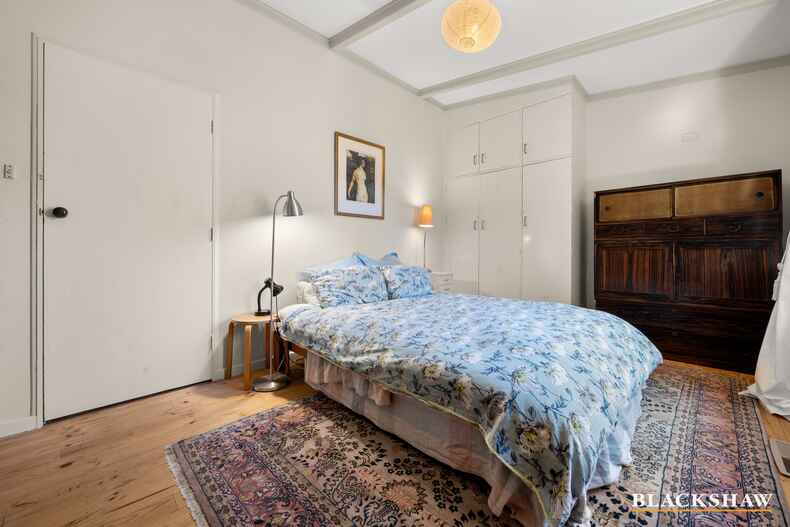 8 Walker Crescent Griffith 8 Walker Crescent Griffith