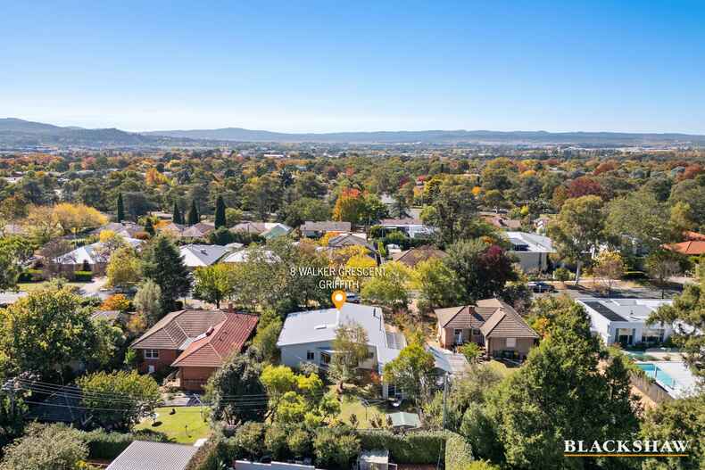 8 Walker Crescent Griffith 8 Walker Crescent Griffith