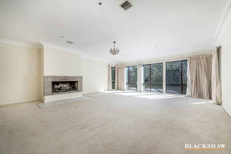 5 Timbarra Crescent O'Malley