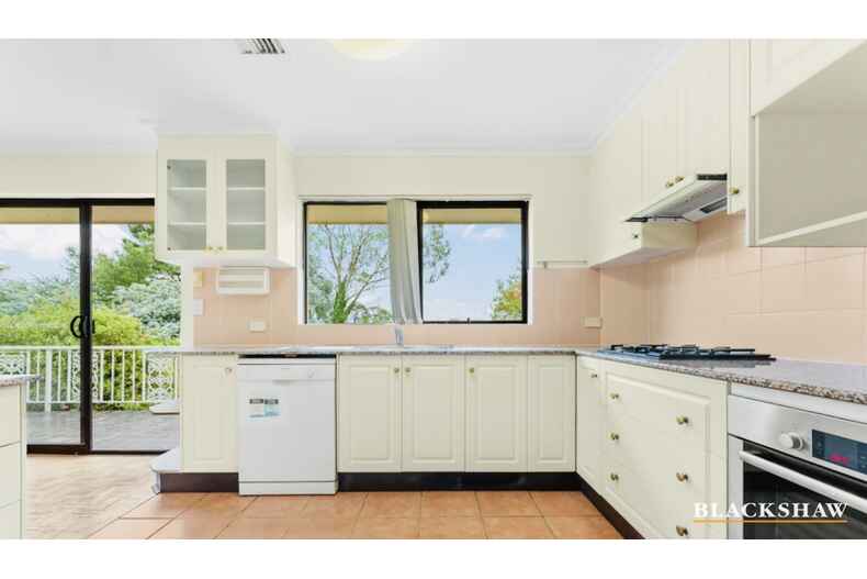 5 Timbarra Crescent O'Malley