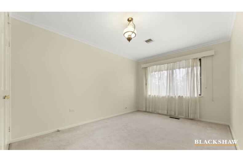 5 Timbarra Crescent O'Malley