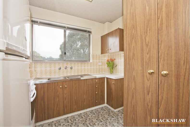 2/4 Mowatt Street Queanbeyan 2/4 Mowatt Street Queanbeyan