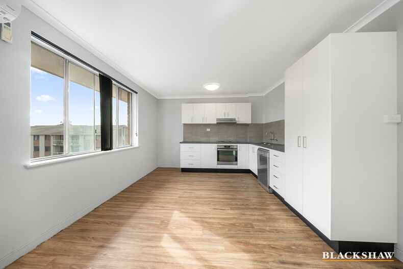 18/9 Crest Road Queanbeyan