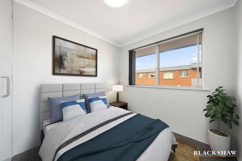 18/9 Crest Road Queanbeyan