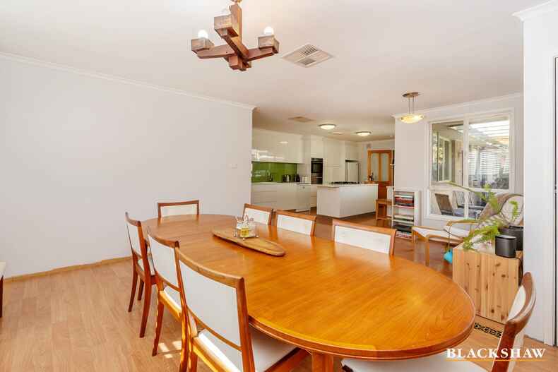 52 Sidaway Street Chapman 52 Sidaway Street Chapman