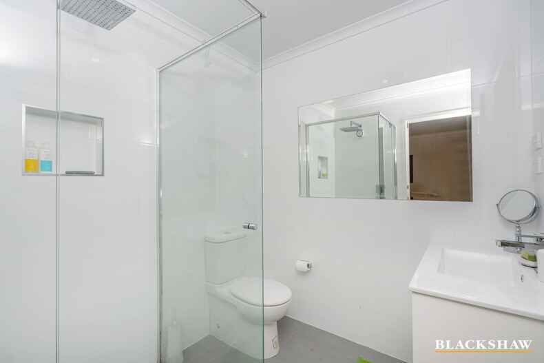 52 Sidaway Street Chapman 52 Sidaway Street Chapman