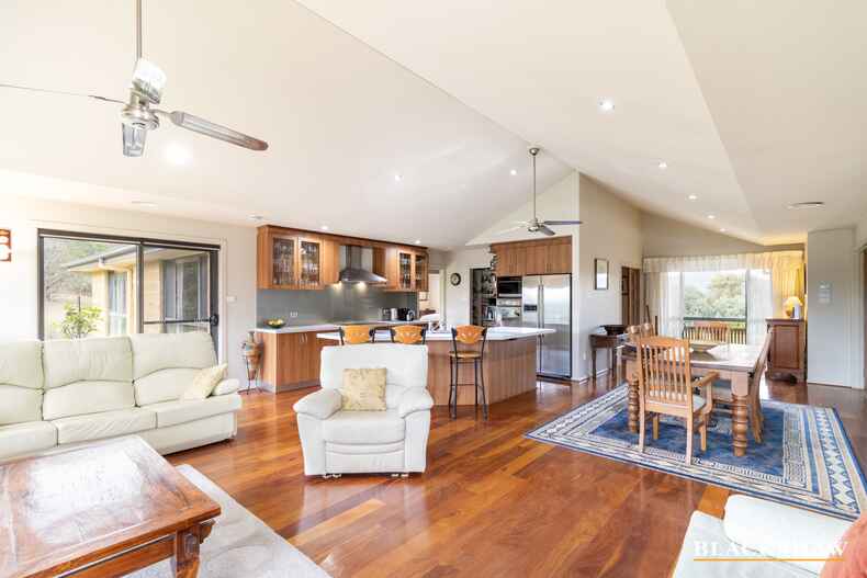 62 Saddle Place Royalla 62 Saddle Place Royalla