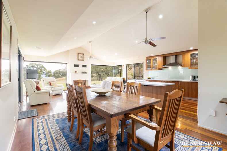 62 Saddle Place Royalla 62 Saddle Place Royalla