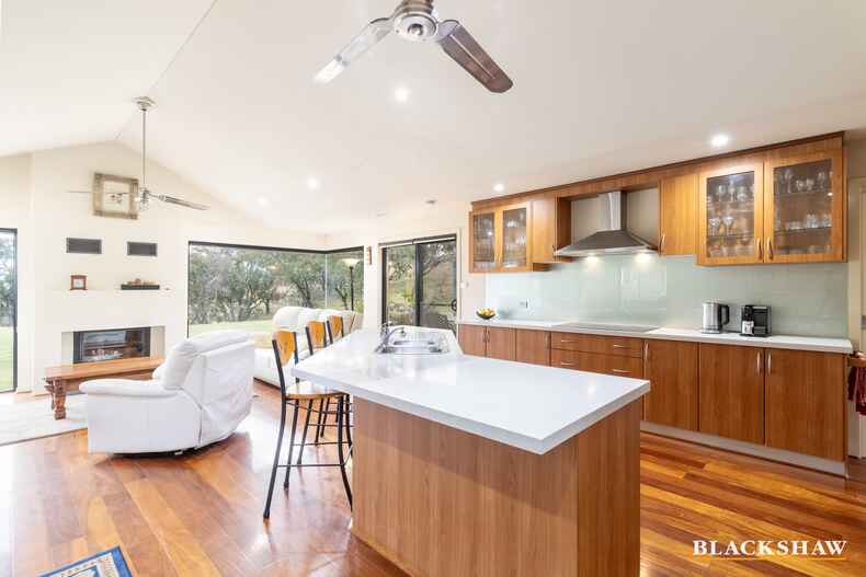 62 Saddle Place Royalla 62 Saddle Place Royalla