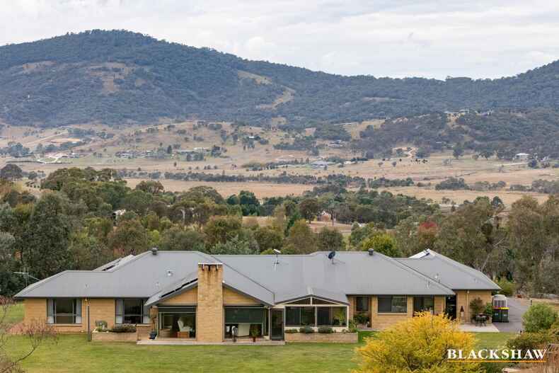 62 Saddle Place Royalla 62 Saddle Place Royalla