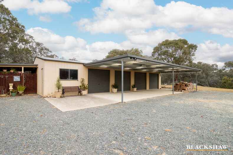 62 Saddle Place Royalla 62 Saddle Place Royalla