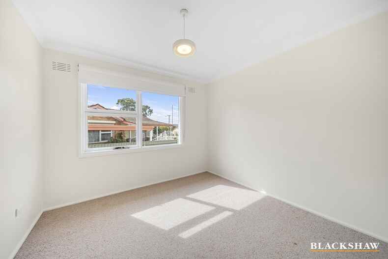137 Ross Road Queanbeyan 137 Ross Road Queanbeyan