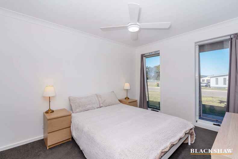 3 Lark Close Collector 3 Lark Close Collector