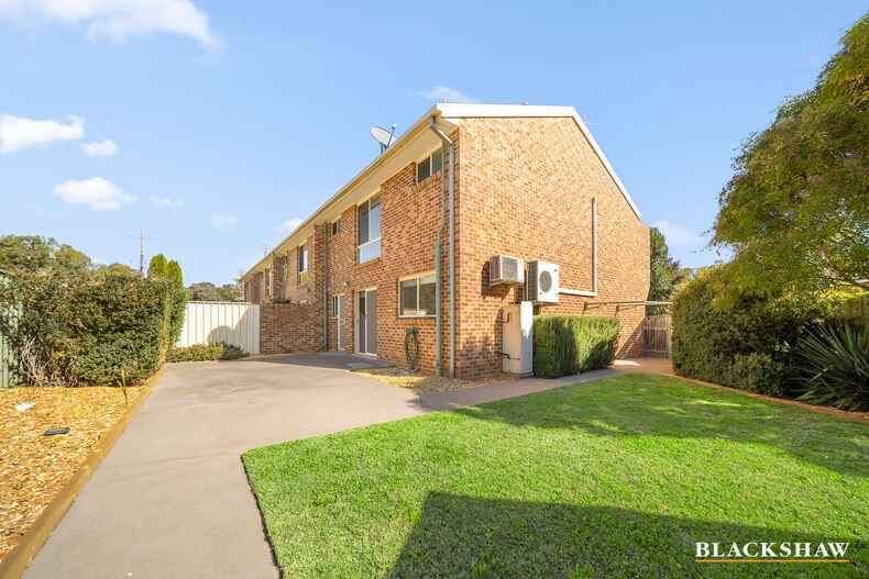 3/3 Yarrow Street Queanbeyan