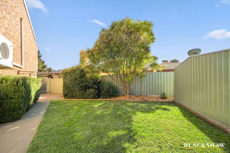 3/3 Yarrow Street Queanbeyan