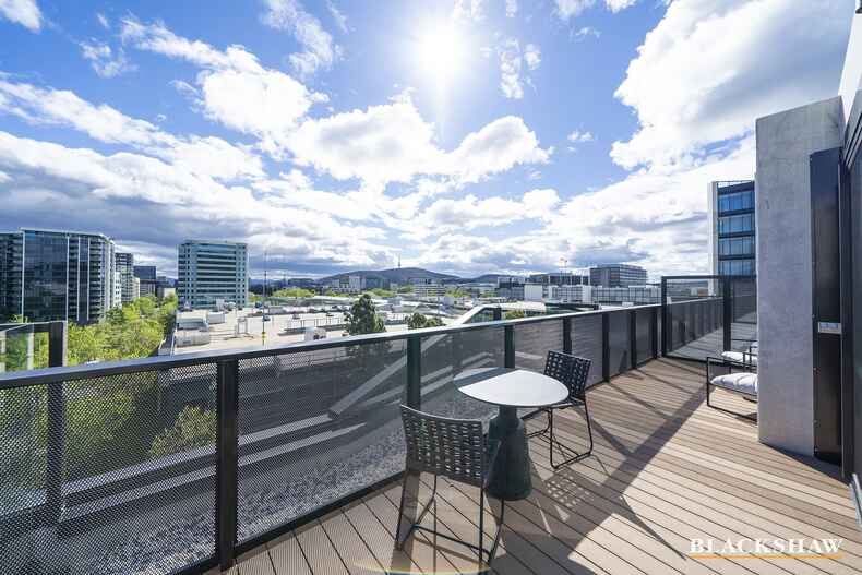 704/81 Cooyong Street Reid