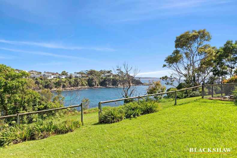 82 Yugura Street Malua Bay 82 Yugura Street Malua Bay