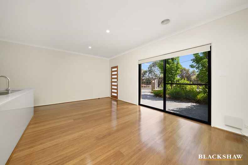 60B Henderson Road Queanbeyan