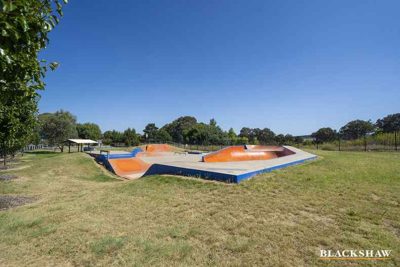 60B Henderson Road Queanbeyan