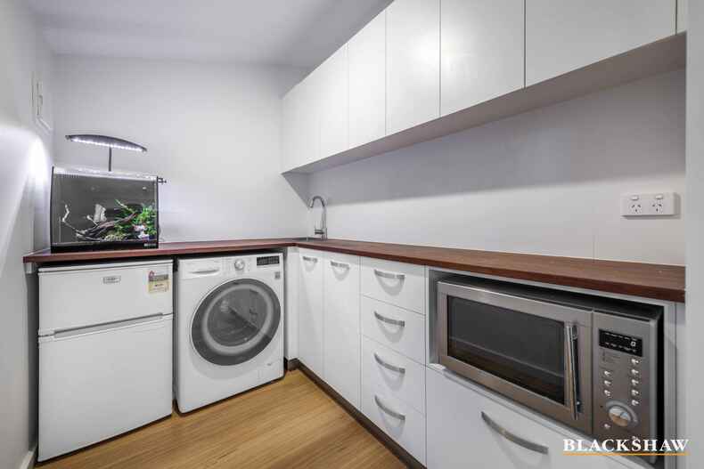 104 Murranji Street Hawker 104 Murranji Street Hawker