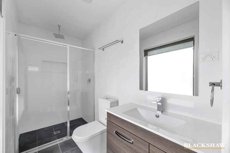 55 Madgwick Street Coombs 55 Madgwick Street Coombs