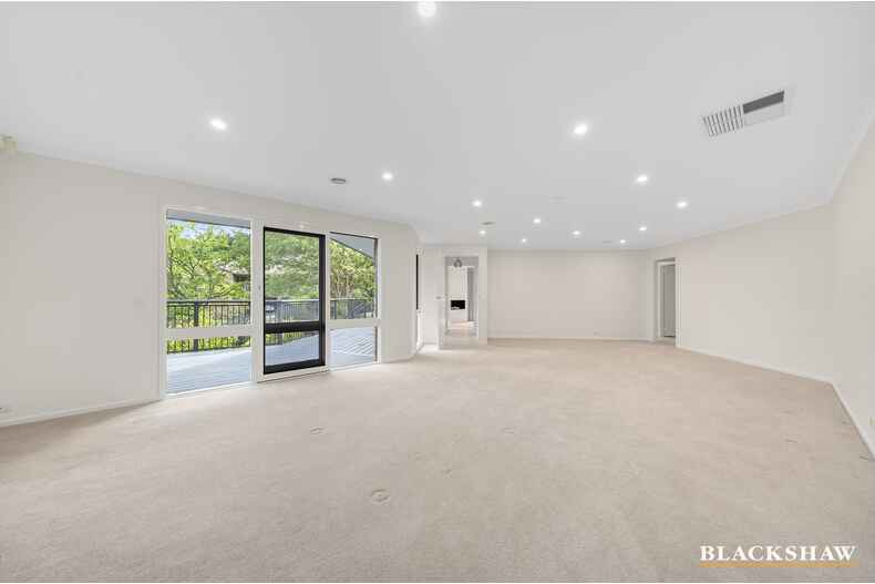 4 Maclagan Street Isaacs 4 Maclagan Street Isaacs